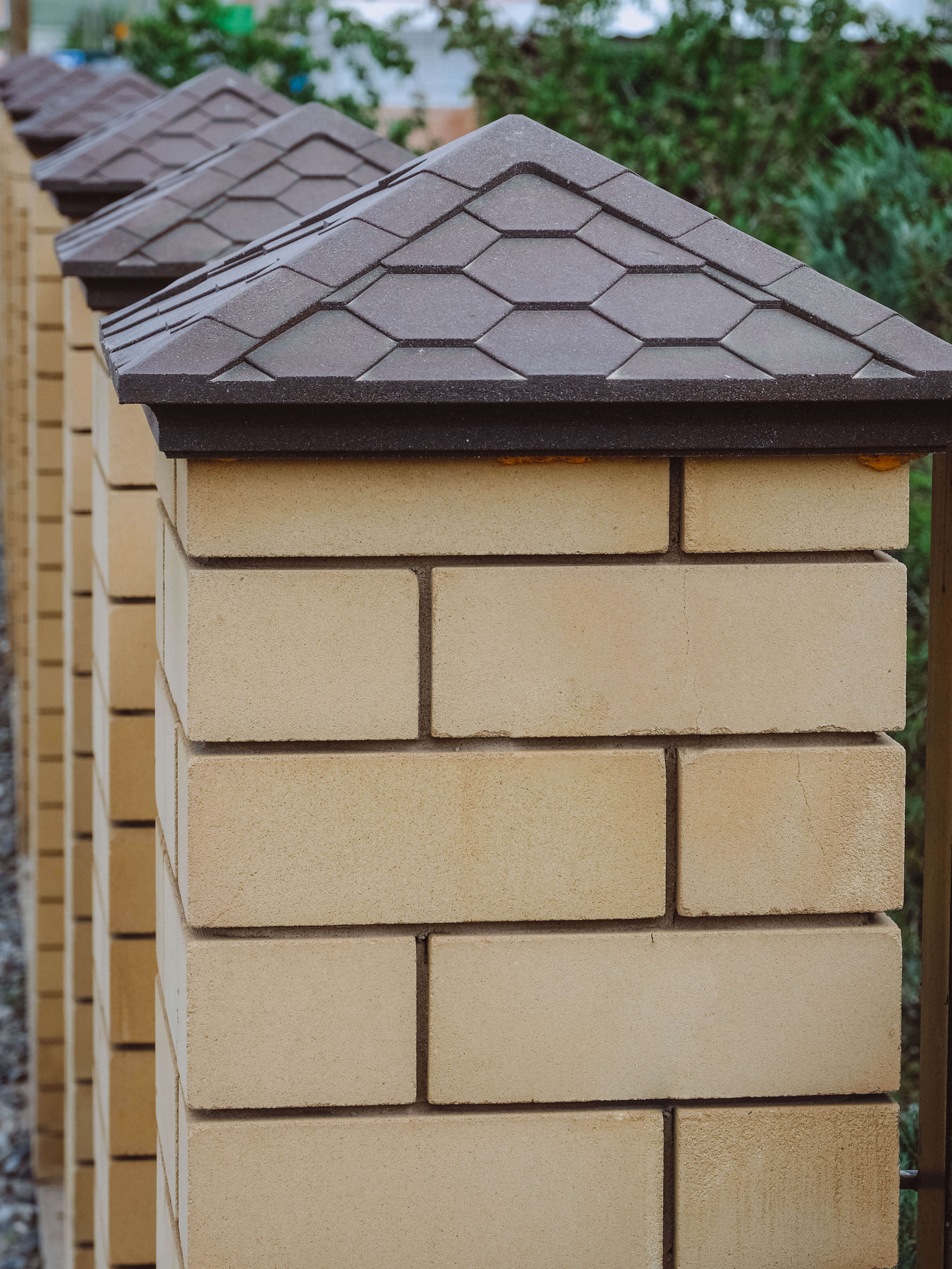 Колпак Zking Эверест Коричневый на столб 1.5х1.5 кирпича (390х390мм) в Иркутске фото